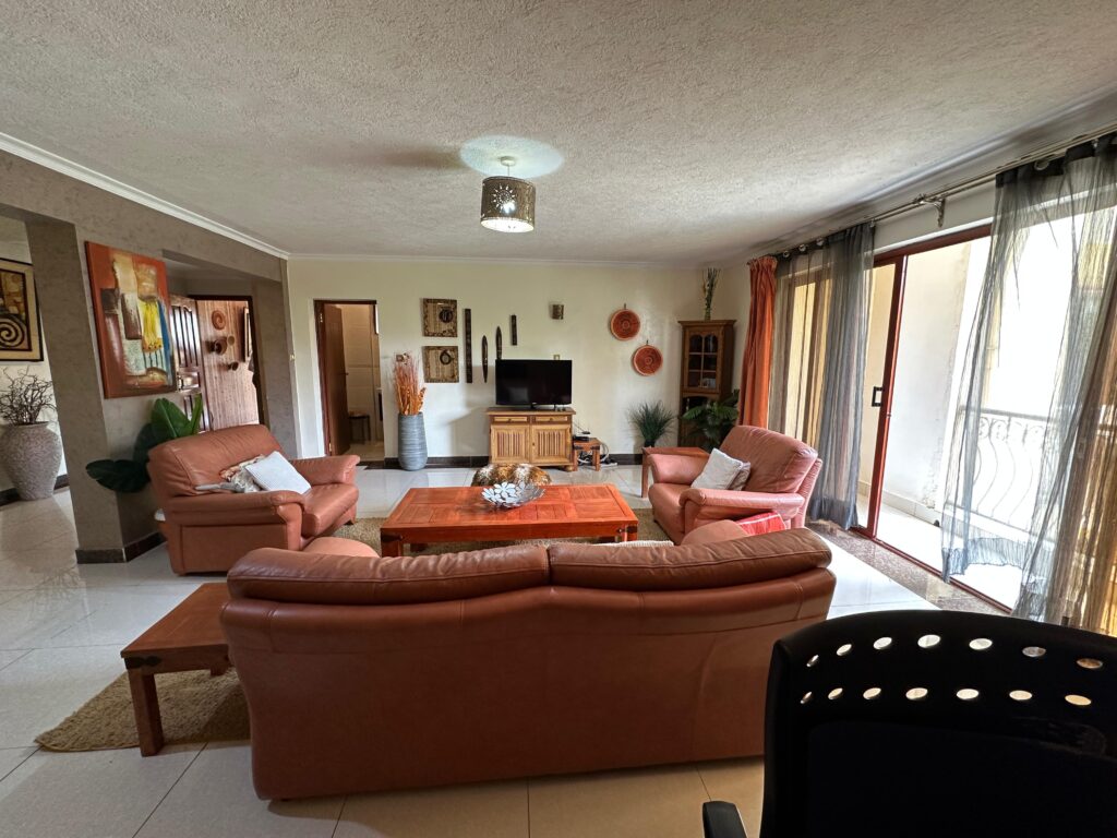 3-Bedroom Apartment with DSQ for Sale